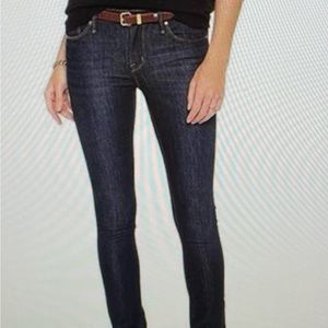 Marc by Marc Jacobs Lou Skinny dark wash blue jeans, size 28” low rise skinny